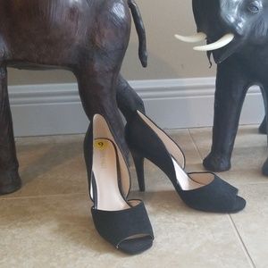 Nine West Suede and Snakeskin Heels (Black)